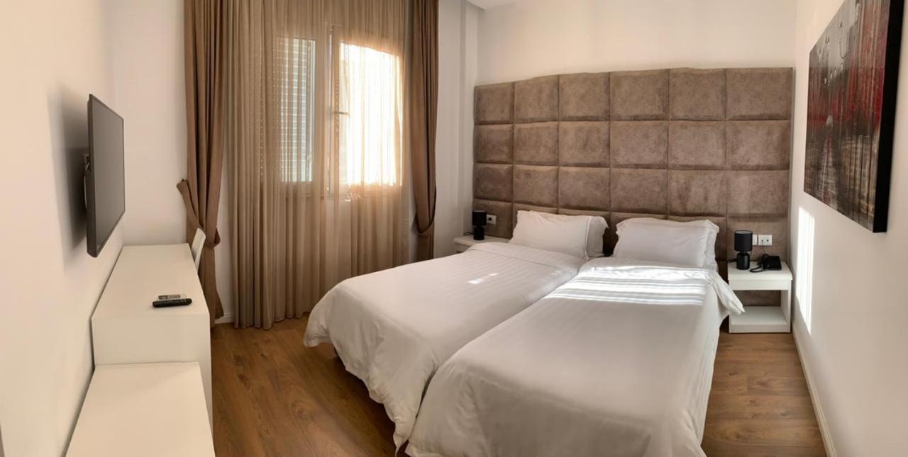 Ramel Hotel تيرانا المظهر الخارجي الصورة